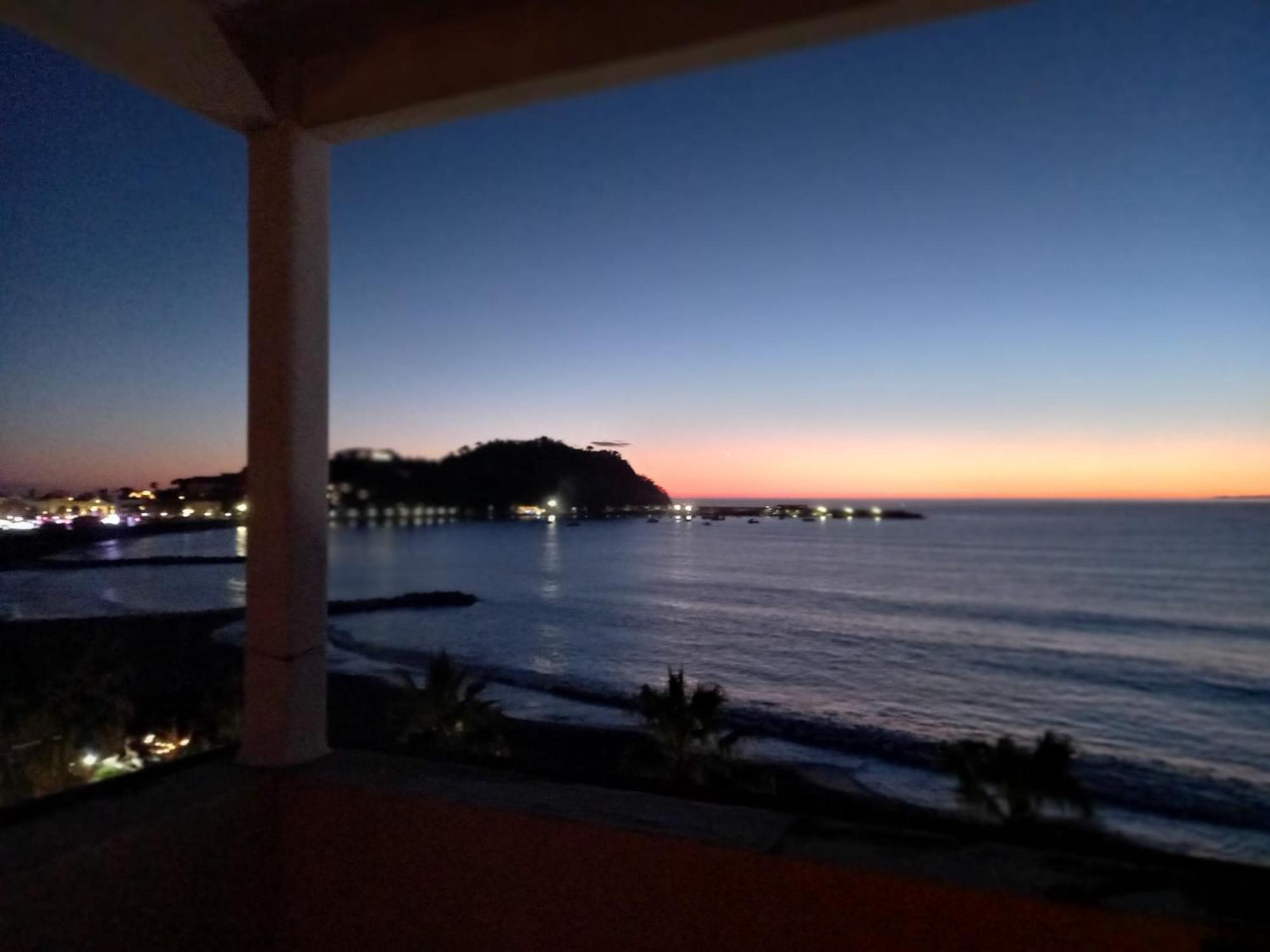 Attico Vista Mare Sestri Levante Eksteriør billede
